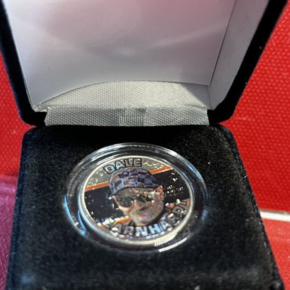 Dale Earnhardt Sr Colorized 2001 North Carolina First Flight State Quarter w Box - Picture 4 of 4